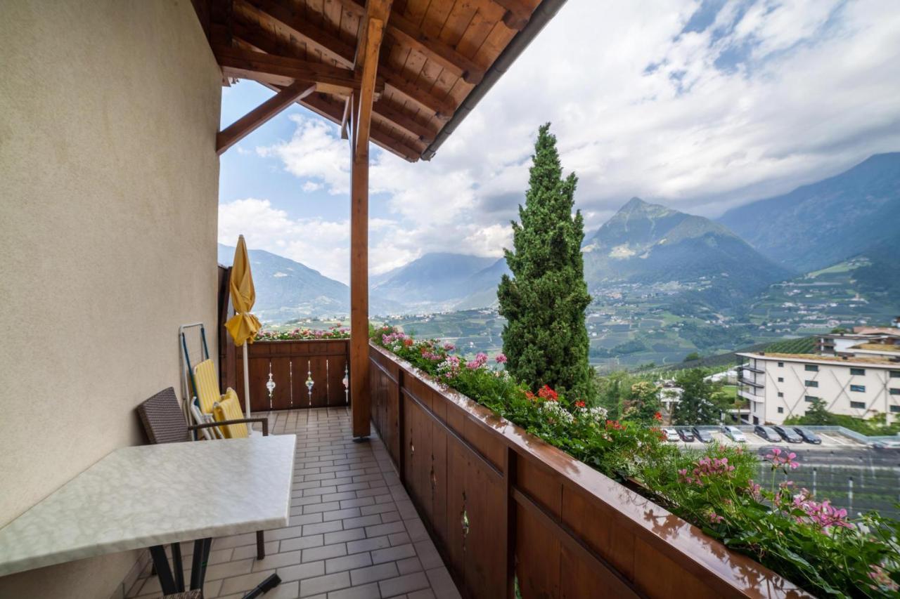 Hahnenkamm Rainegg Apartment Schenna Bagian luar foto